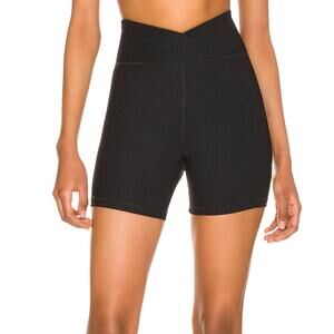 STRUT-THIS Black Bike Short XS Rib V Cut Compression Slimming Amelia Revolve NEW